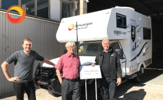 Dick Smith buys a Suncamper